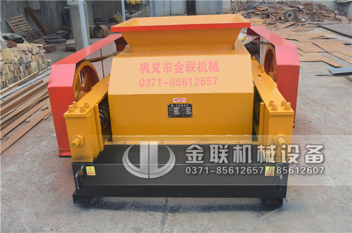 大型狼牙式破碎機(jī)在使用后要對(duì)各個(gè)部件進(jìn)行檢查 大型狼牙式破碎機(jī)在使用后要對(duì)各個(gè)部件進(jìn)行檢查