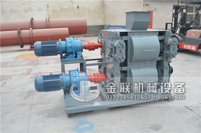 四輥式制砂機的齒輥磨損了能換嗎，怎么換？