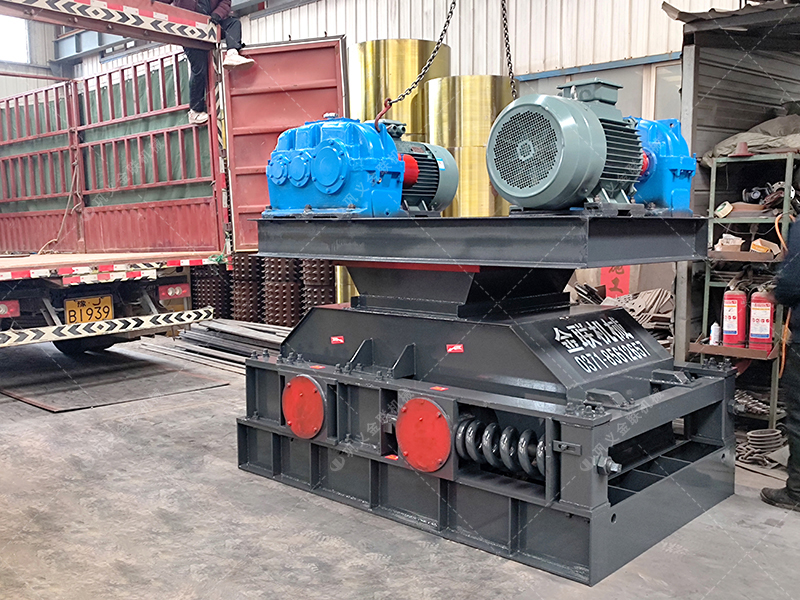 齒輥式破碎機(jī)在煤矸石資源化利用中扮演什么角色？