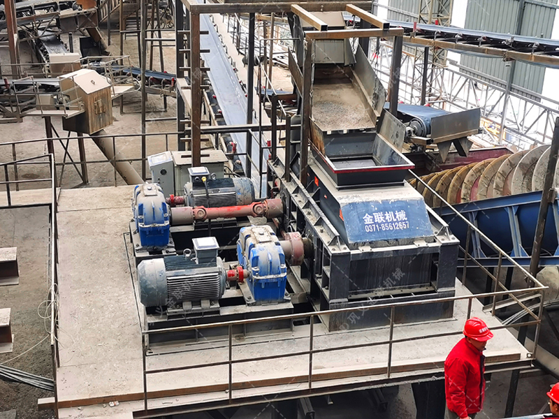 干混砂漿品質(zhì)不穩(wěn)定？對(duì)輥制砂機(jī)助你打造質(zhì)優(yōu)砂漿！