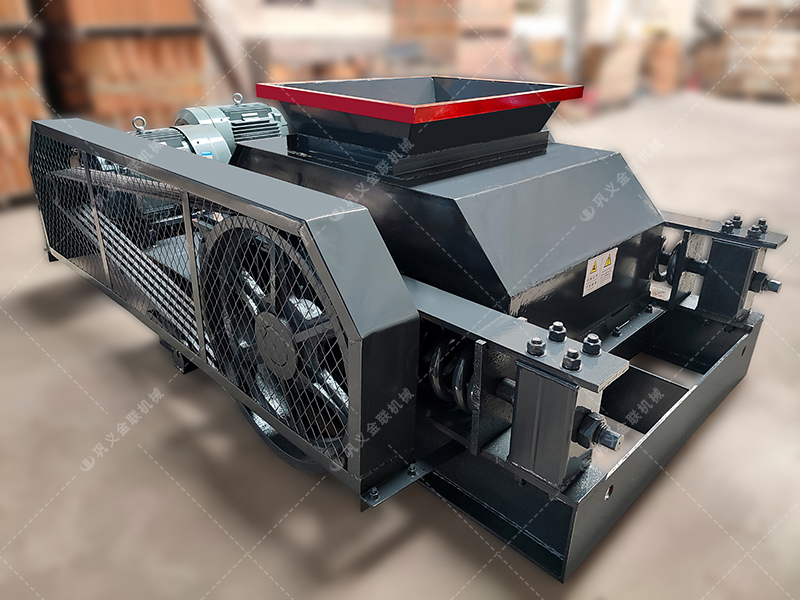 除了價格,選擇雙齒輥破碎機(jī)更應(yīng)關(guān)注哪些長期效益指標(biāo)? 除了價格,選擇雙齒輥破碎機(jī)更應(yīng)關(guān)注哪些長期效益指標(biāo)?