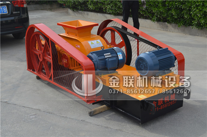 對輥破碎機(jī)